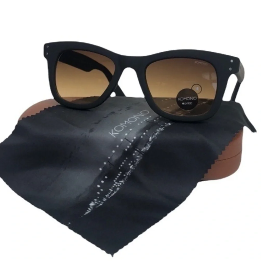 KOMONO Allen Black Rubber Sunglasses (NEW) 🕶